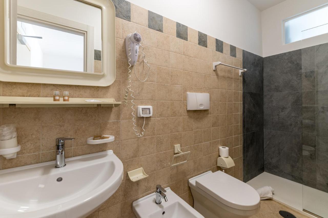Calanca Apulian Residence トッレ・サンタ・サビーナ エクステリア 写真